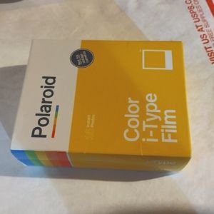 Polaroid 16 instant photos ~color~I-Type film~